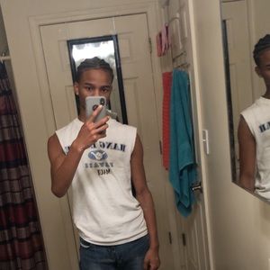 Meet your Posher, Ty